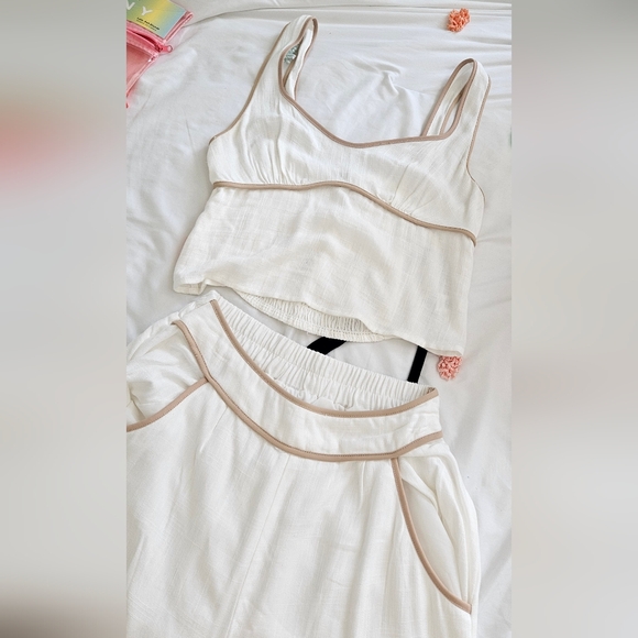 Sienna Sky Elegant Cream Ensemble - Picture 2 of 6